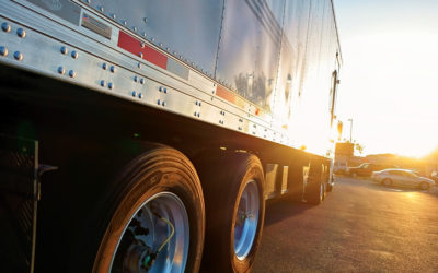 New Truck Tires vs. Retreads: Which Is Right for Your Fleet? 